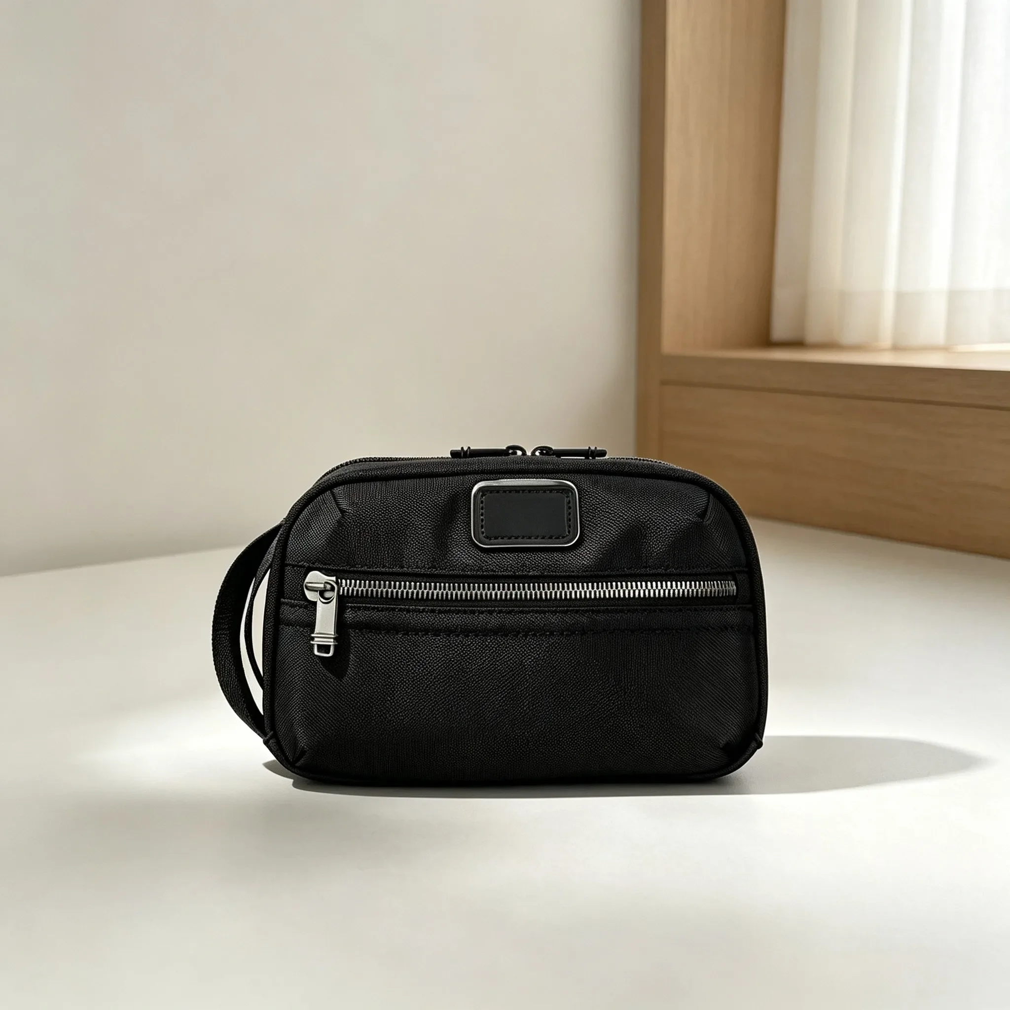 Minimalist Storage Bag for Men, Multi-purpose Portable Cosmetic Organizer for Commuting & Trips