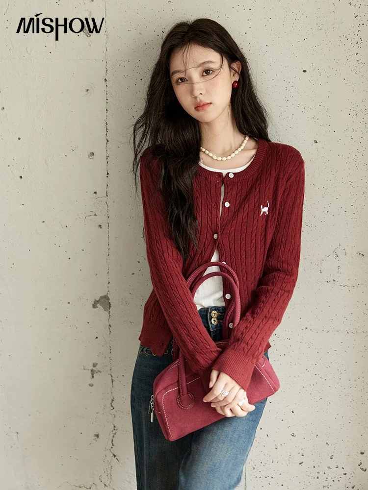 MISHOW Vintage Red Sweater Casual Knitted O-Neck Cardigan 2024 Autumn Korean Commuter Contrasting Embroidery Cat Top MXD47Z0916