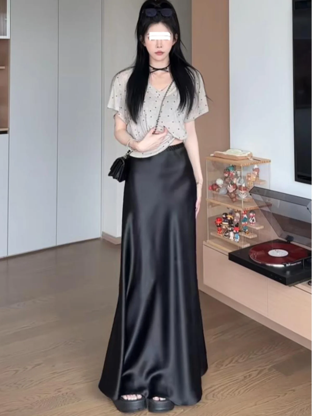 

Elegant Black Silk Satin Acetate Maxi Skirt Women's Summer High Waist Draped Long Tail Fish Tail Skirt Korean Style Commute