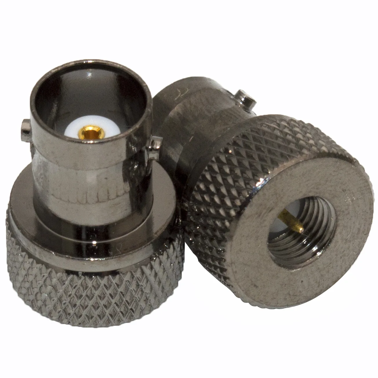 محولات تردد الراديو BNC (Q9) أنثى إلى SMA ذكر محول القرص الأسود النيكل مطلي