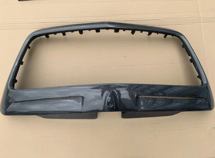 طقم هيكل عريض كامل من ألياف الكربون الجافة MS لسيارة بنتلي بينتايجا