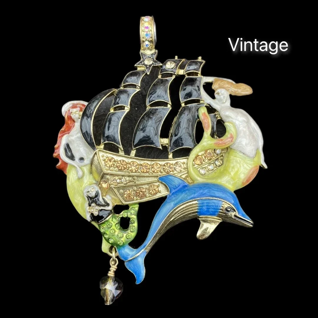 KF European and American Fashion Trend Vintage Handmade Enamel Versatile Mermaid Shape Sailboat Magnetic Pendant