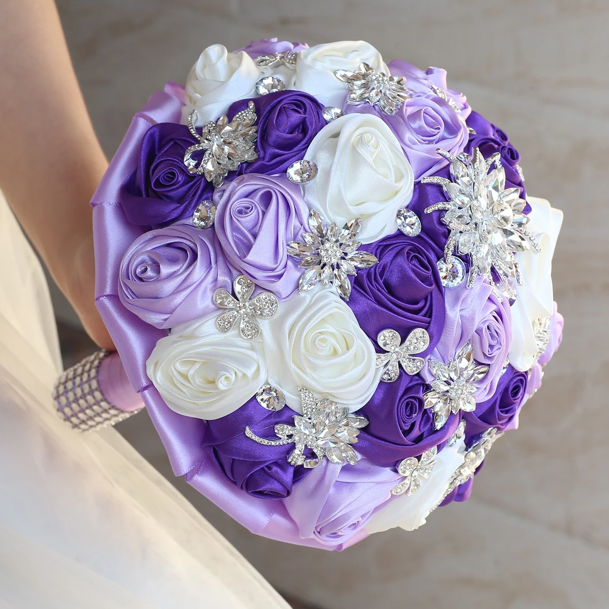 Purple Bridal Wedding Bouquet Silver Diamond Ribbon Rose Rolls Handmade Bouquet Bridesmaid Wedding Bouquets Church Supplies W830