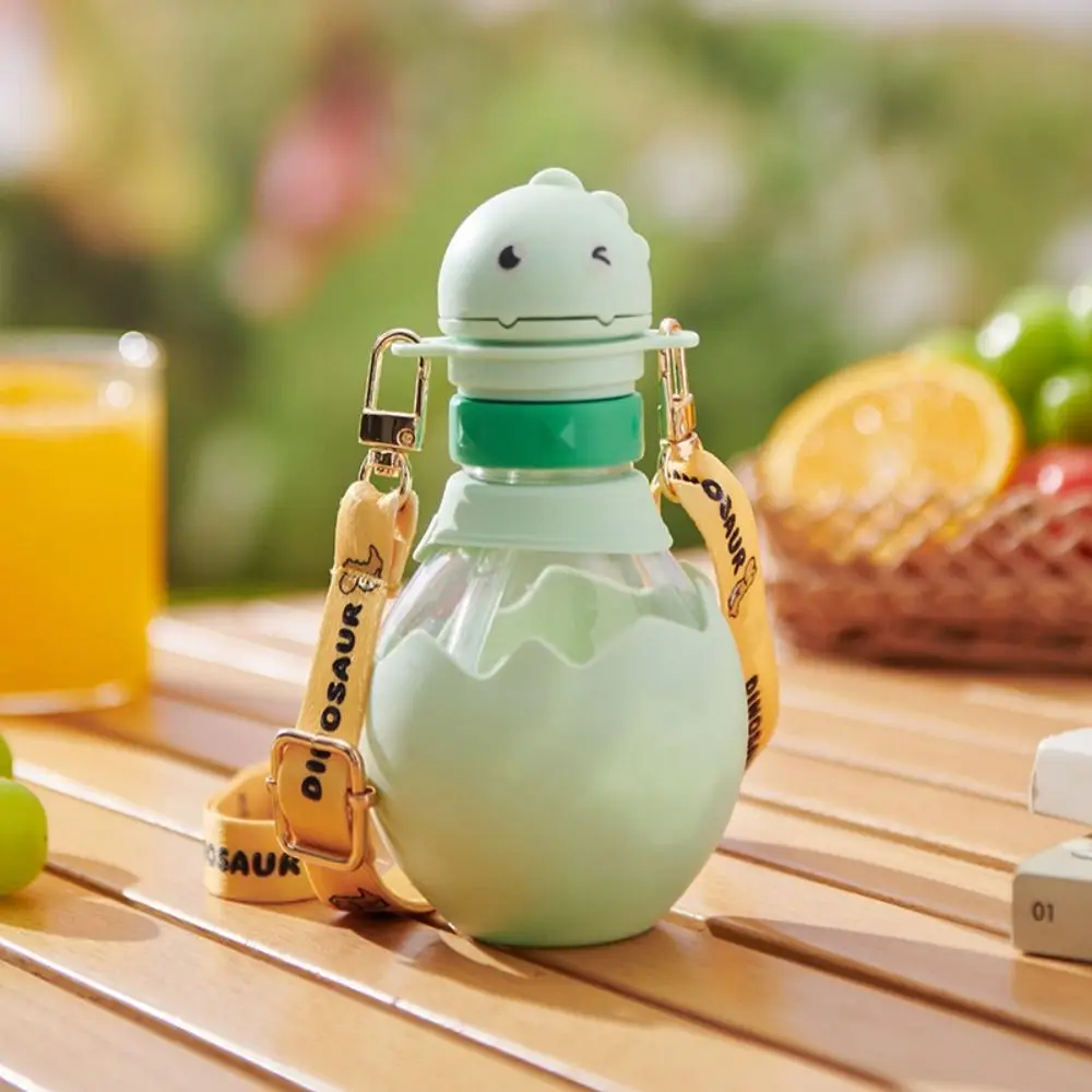 

Cartoon Dinosaur Baby Water Bottle Cap 2 in1 Silicone Straw Bottle Replacement Lid Twist Cover Cap With Straw Feeding Drinkware