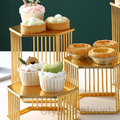 Golden Wrought Iron Dessert Display Tray Dessert Fruit Tray Home Creative Living Room Cake Display Tray Creative Display Stand