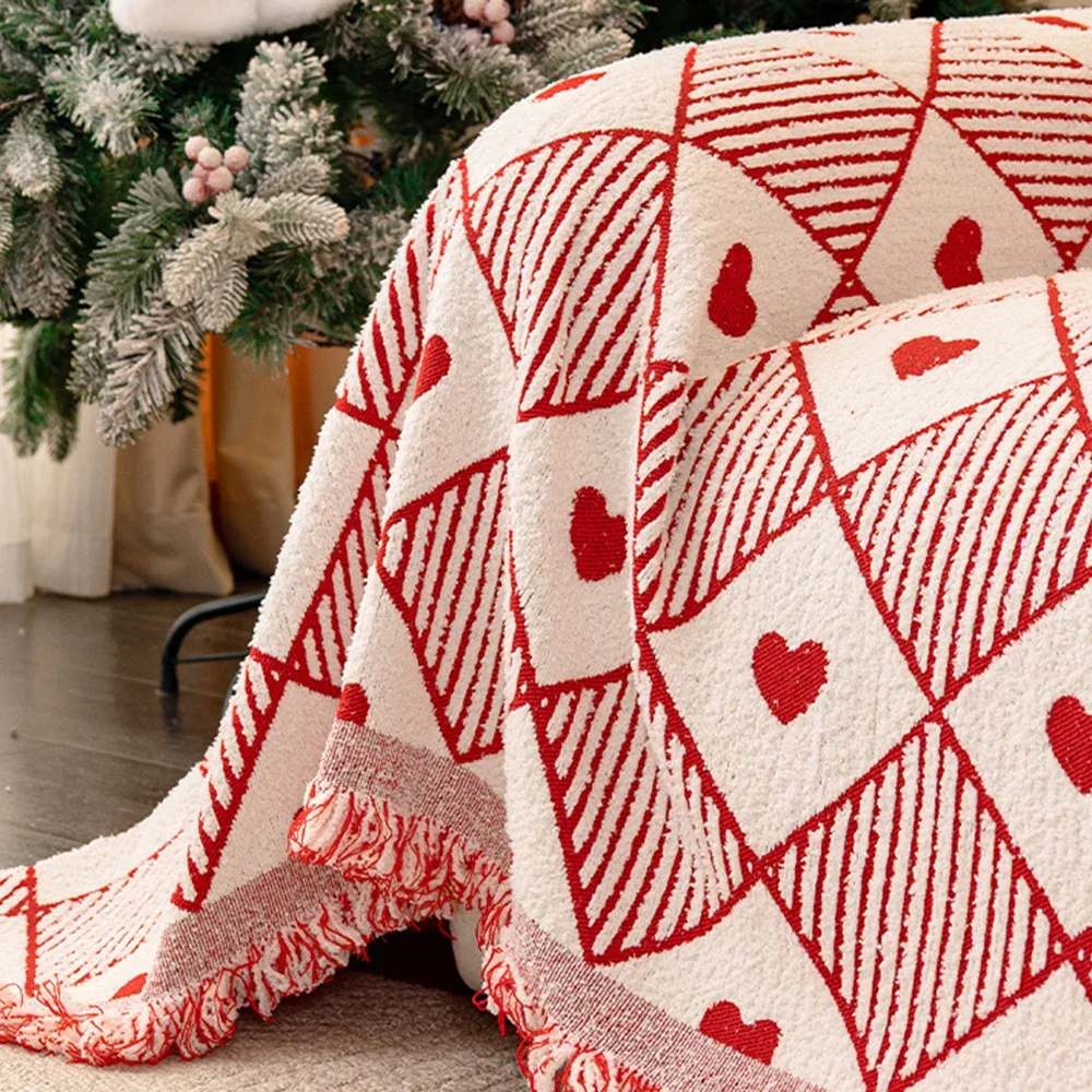 Christmas Plush Sofa Cover Cloth Holiday Decoration Universal Blanket Autumn Winter Vintage Red Sofa Covers Towel Blankets