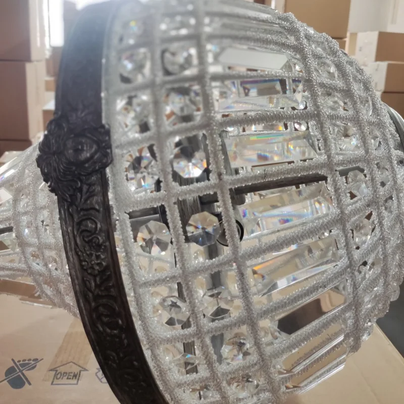 Modern Europe Retro Royal Empire Big Crystal Led Pendant Lamp Vintage Hanging Light Hotel Living Room Bedroom Ceiling Chandelier
