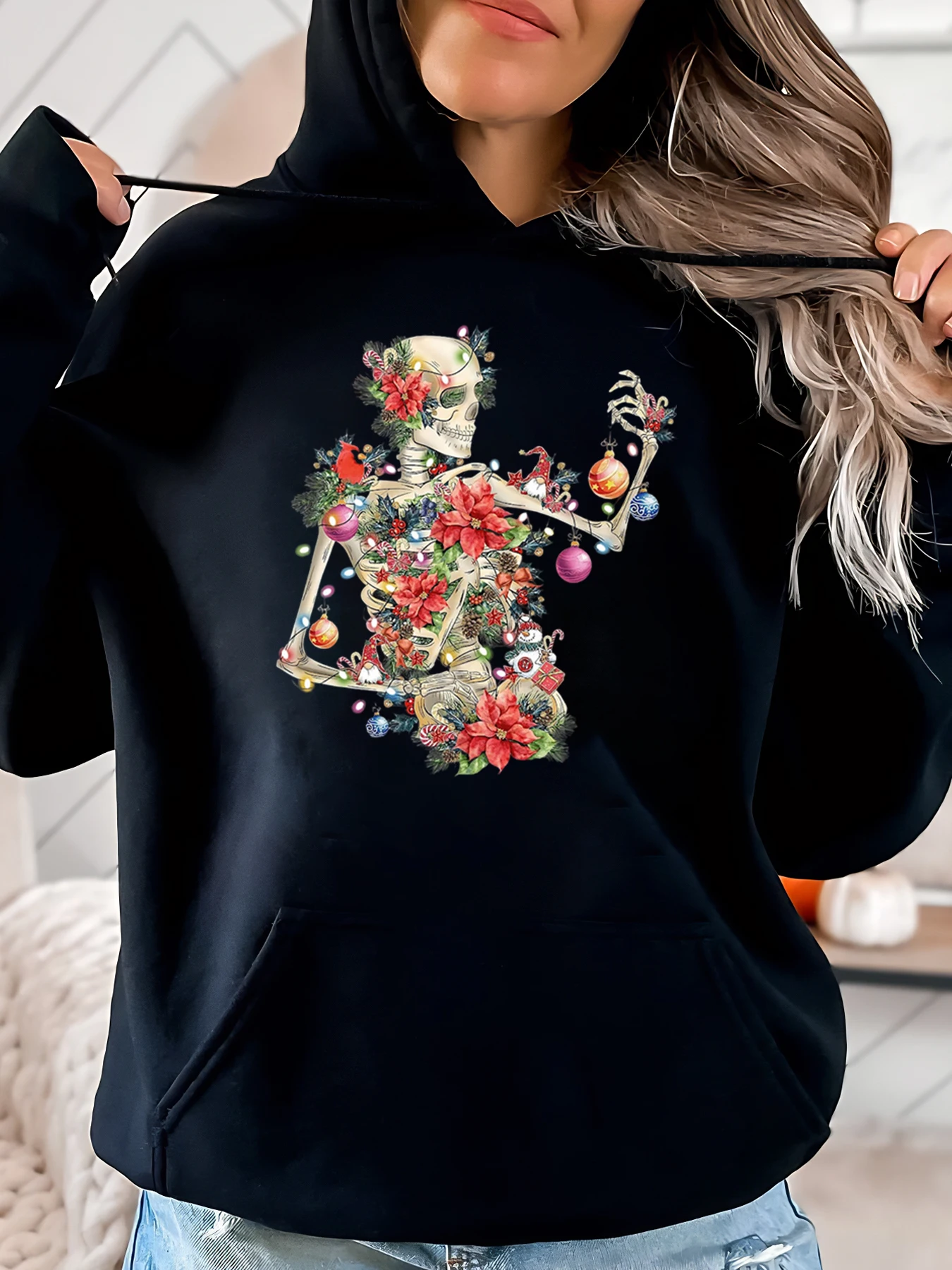 

Рождественская толстовка с капюшоном и цветочным принтом в виде скелета, женская праздничная вечеринка, повседневная одежда, черная, больших размеров