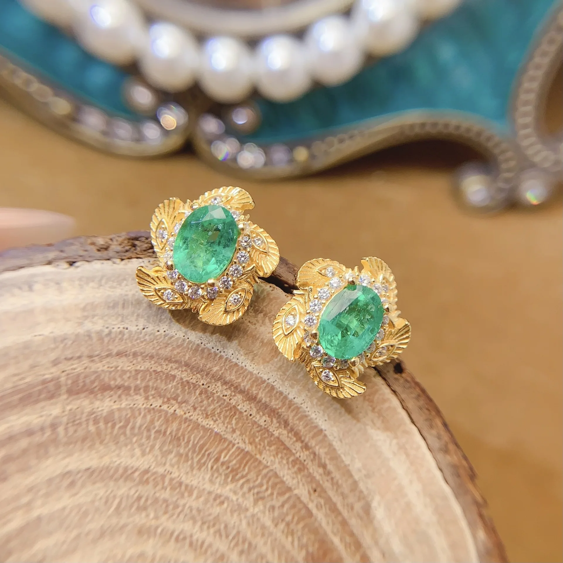 

5*7mm Natural Emerald Earrings, S925 Sterling Silver Unique Luxury Studs, Elegant Green Gemstone Jewelry for Women