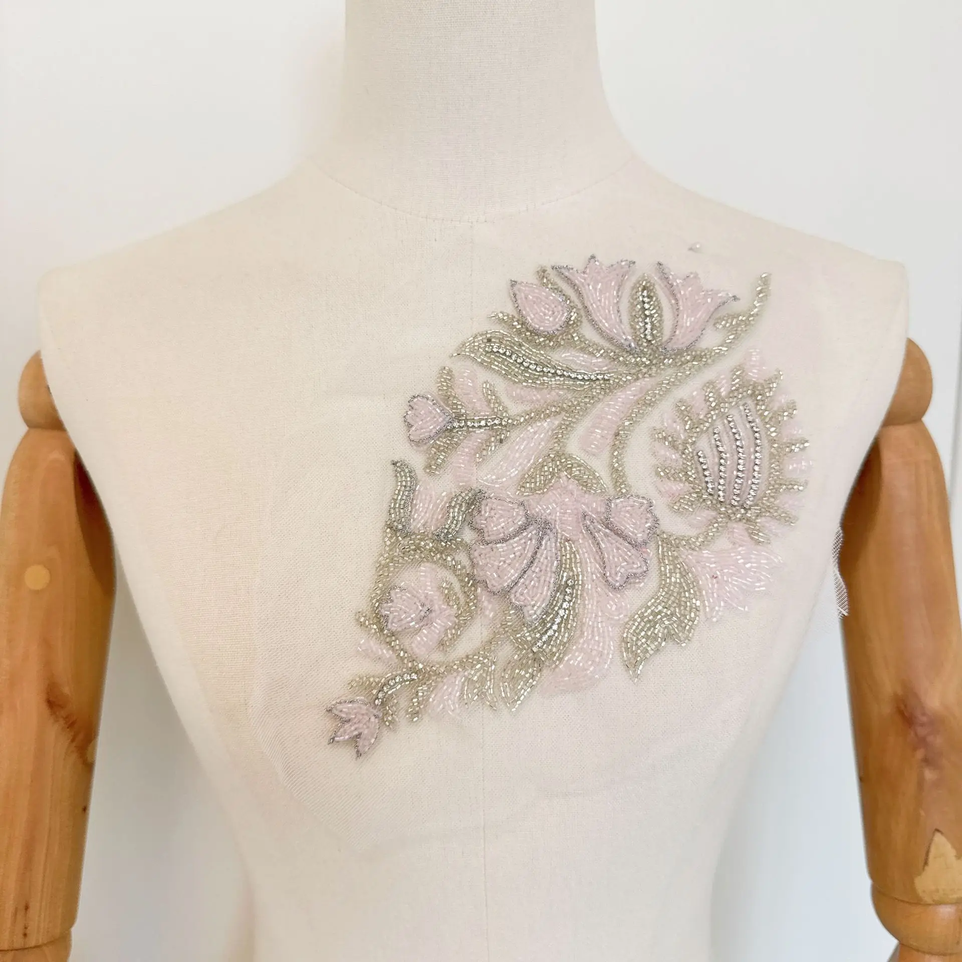 

New 3D Pink Flower Bead Embroidery Lace Dress DIY Decorative Accessories