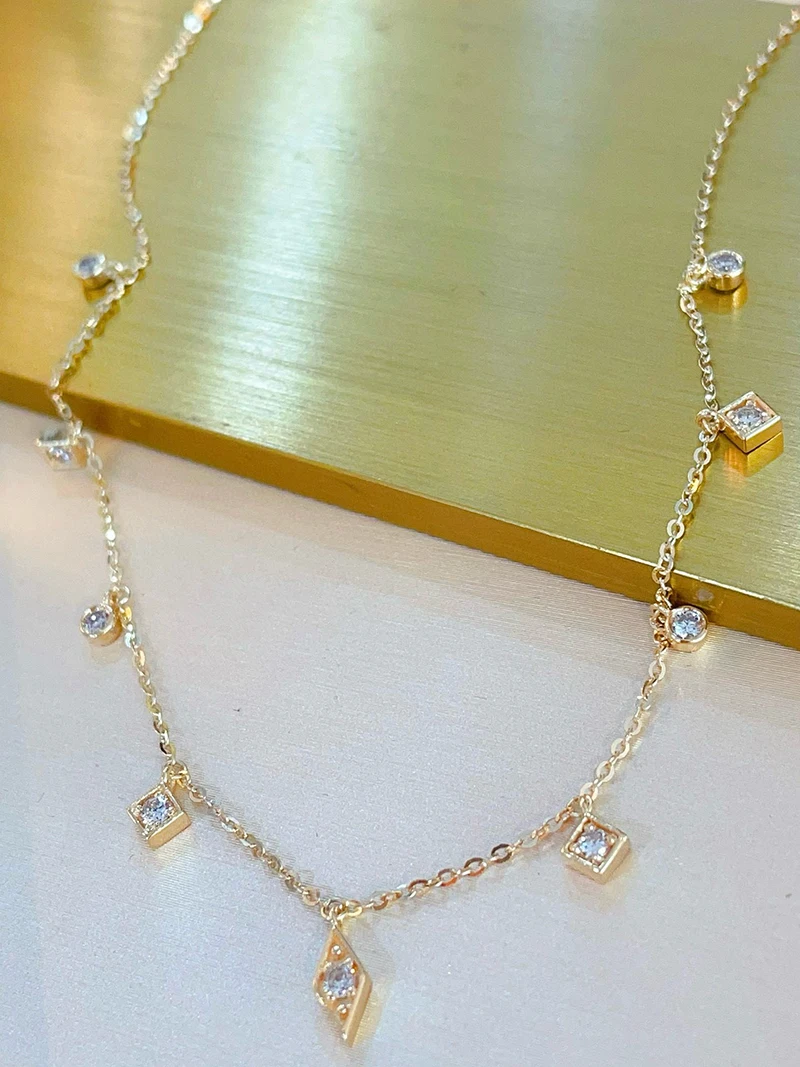 KUGG 100% 18K الأصفر/الوردي عقد ذهب النساء 0.32 قيراط قلادة الماس الطبيعي الحقيقي تصميم الأزياء عالية مجوهرات الزفاف