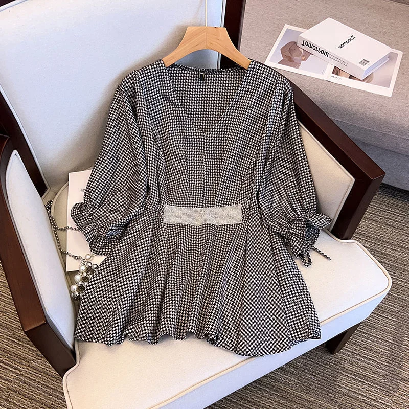 Sommer Neue Plus Größe Kurzen Ärmeln Für Frauen Mode Alle Spiel V-ausschnitt Shirts Täglichen Pendeln Lose Einfarbig Top