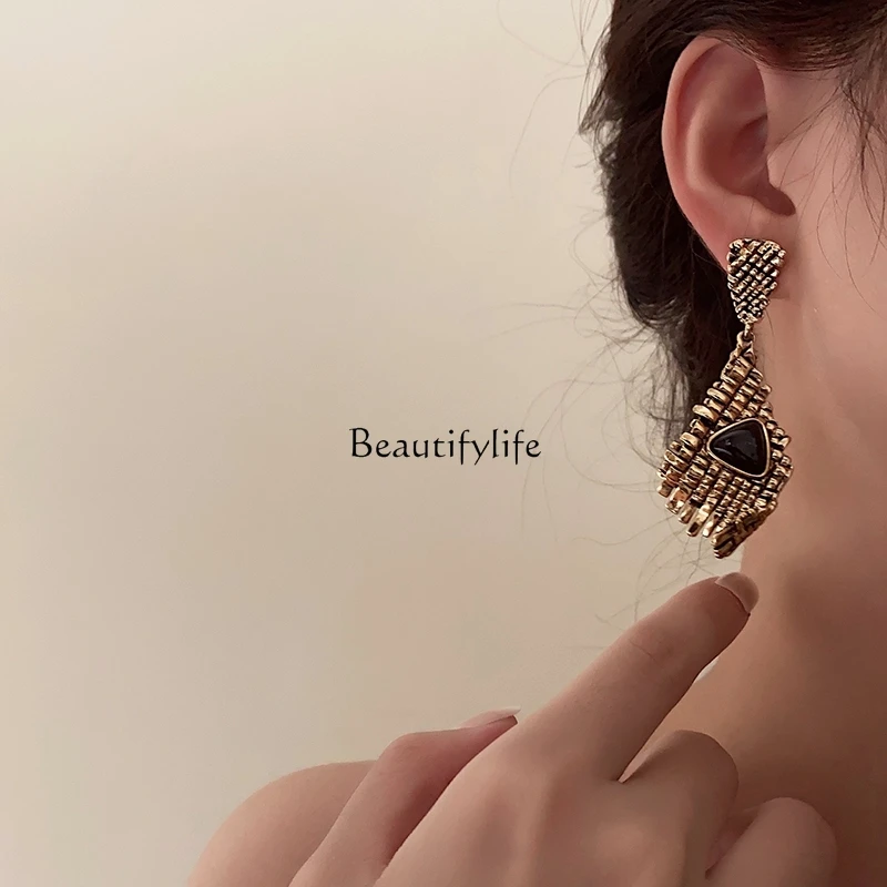 High-Grade Woven Metal Vintage Earrings for Women Exaggerated Special-Interest Earrings Trendy