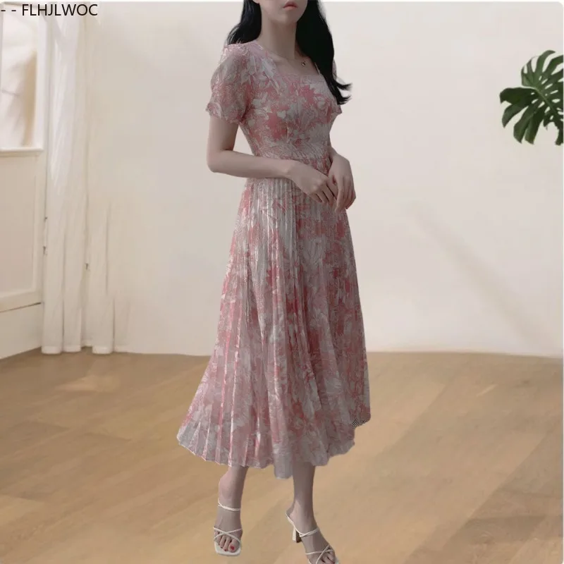 ชุดเดรสเก๋ๆเสื้อผ้าเกาหลีฤดูร้อนสตรีแขนสั้นคอสี่เหลี่ยมสาวญี่ปุ่นน่ารักลายดอกไม้พิมพ์ Retro Vintage วันที่ชุดยาว