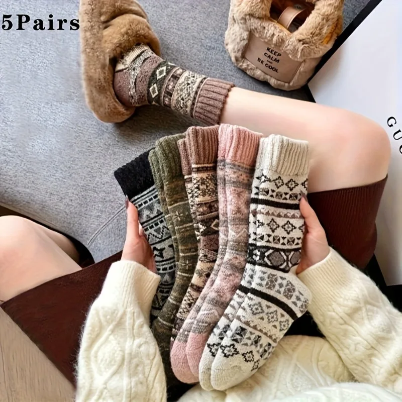 5-Pair Winter Thickened Vintage Ethnic Style Couple's Warm Terrycloth Mid-Calf Socks