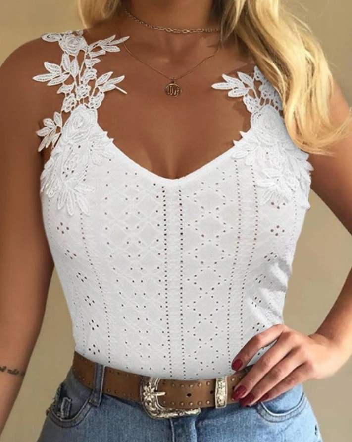 

Women's Summer Contrasting Lace Embroidered Flower and Grass Shoulder Strap Hole Top