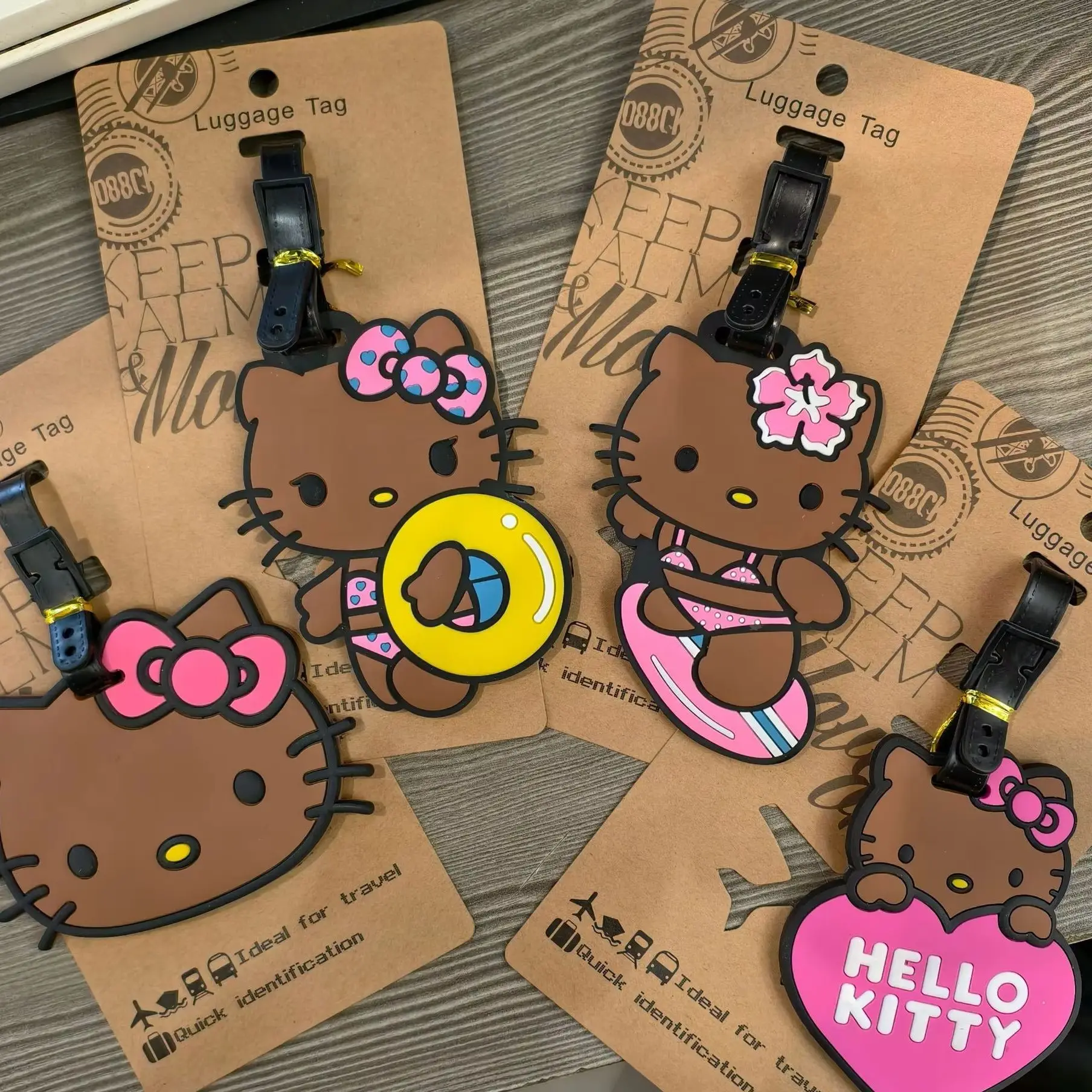 Etiqueta de Bagagem Sanrio Hello Kitty: Pingente de Bolsa, Suporte de Identificação e Endereço para Malas, Etiqueta de Embarque Portátil para Viagem