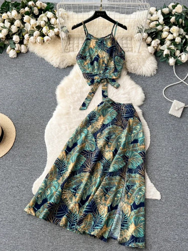 Sexy Beach Two Piece Suit Women Summer Strap Exposed Navel Short Vest+split Long Skirt Vintage Printed Suits