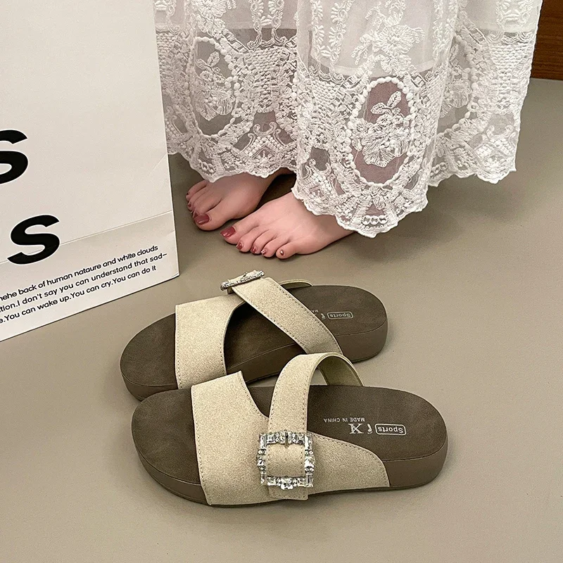 Art Exhibition Guest Ladies Summer Slippers Anti Slip Elegant Design for All Day Standing and Casual Outdoor Walking Wear