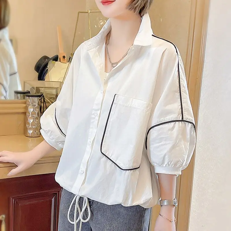 2023 Summer Trend Loose Fitting Casual Fashion Design Sense Lapel Panel Pocket Open Line Decoration Three Quarter Women\'s Shirt