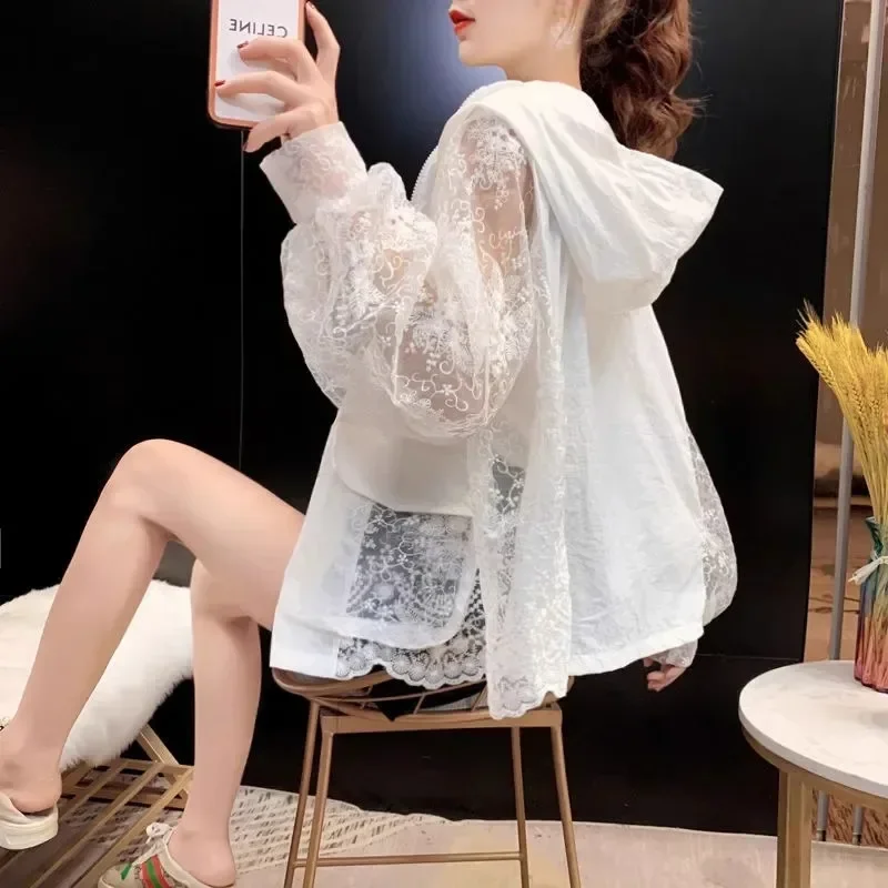 

Summer Lace Embroidery Sun Protection Outerwear Women's Fashionable Short Style Hat with Mesh Splicing Cardigan Top
