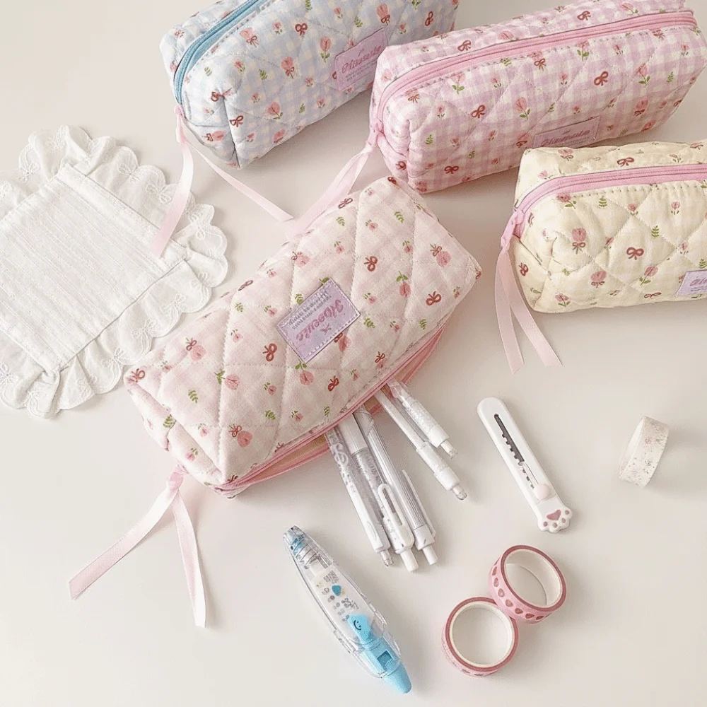 Floral Pattern Pencil Case Zipper Closure Bow Pattern Stationery Case Multi-Compartment Wrist Strap Pencil Pouch