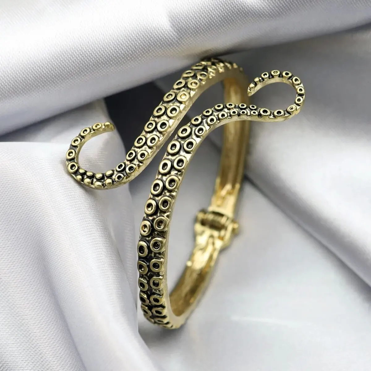 Personalisierte Mode Octopus Armband Für Frauen Männer Punk Vintage Octopus Tentakel Öffnung Manschette Armreif Schmuck Pulseiras Geschenk