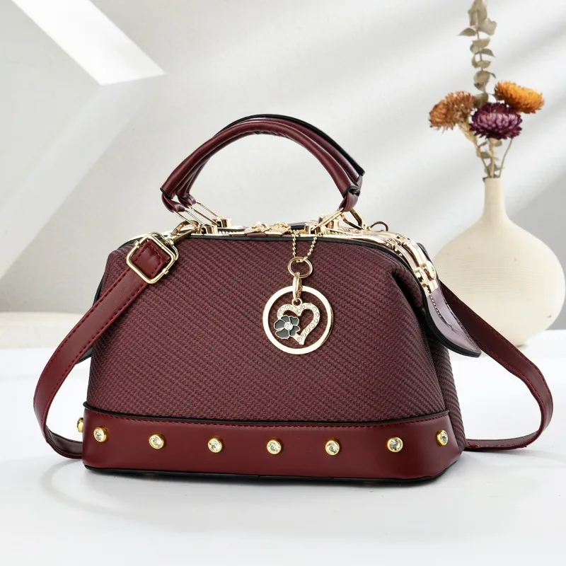 

Качественная трендовая женская сумка 2026, новая модная сумка через плечо, маленькая стильная женская сумка-подушка хорошего качества Boston