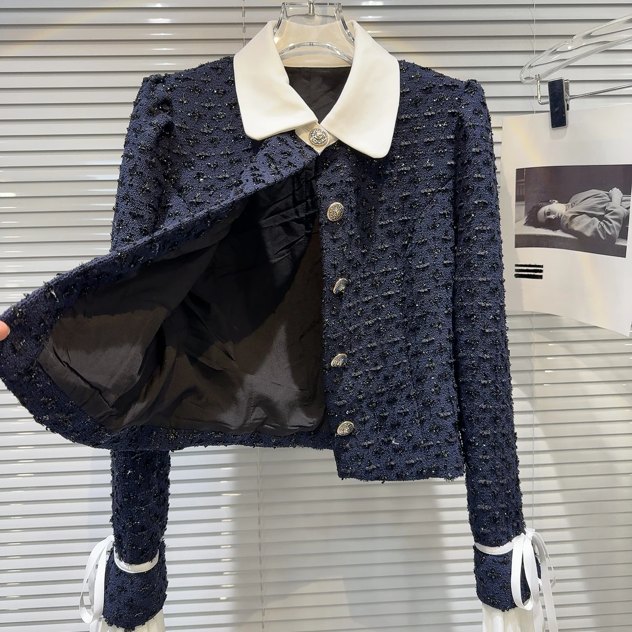 2025 Autumn New Arrival: Elegant White Collar & Cuff Tie-Bow Tweed Short Coat for Women