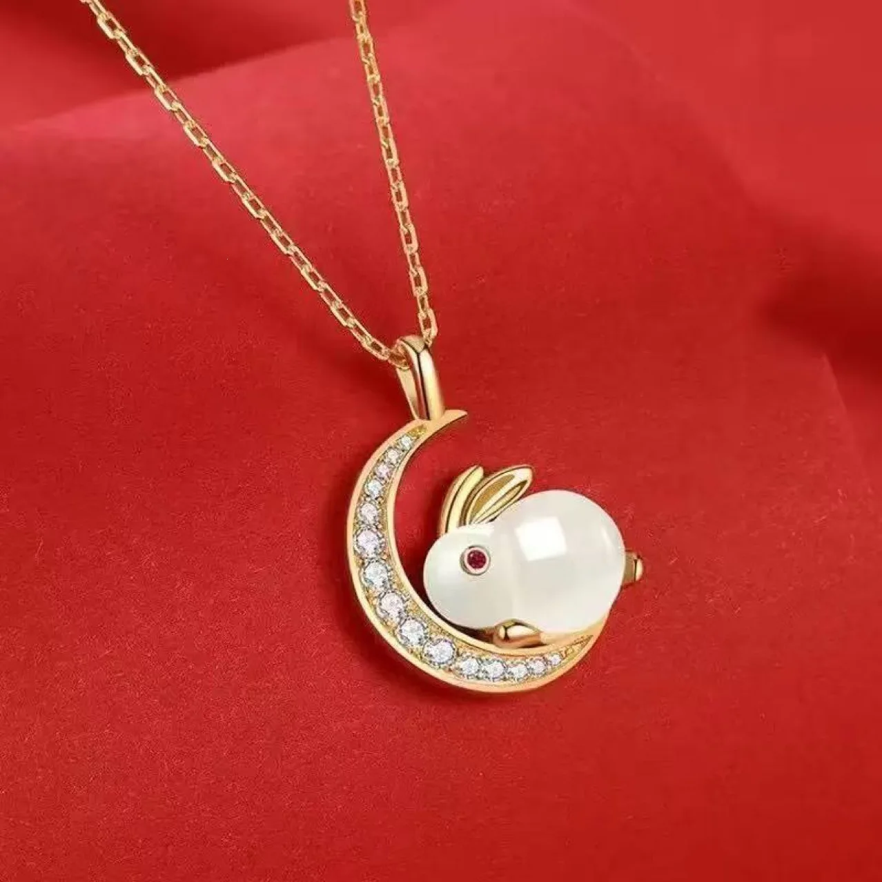 New Rabbit Necklace Female,ElegantVersatile Vietnamese Sand Gold Plated Real Gold Women's Rabbit Running Moon Jewelry
