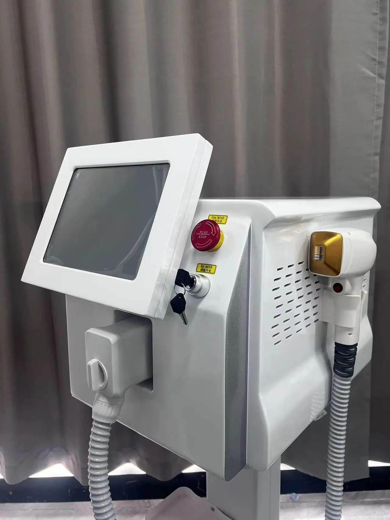 Diode Laser Hair Removal Painless Professional Machine HIGH quality 3 Wavelengths desktop Skin rejuvenation Hair Removal