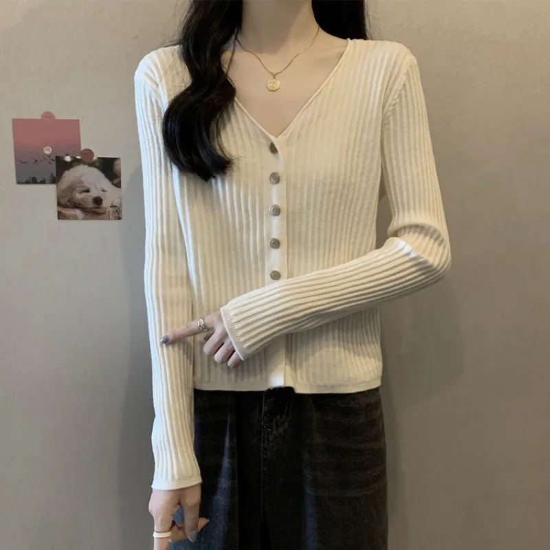 

Весенний модный кардиган больших размеров в корейском стиле: простой, уютный, мягкий, вязаный, универсальный, стройнящий, с V-образным вырезом