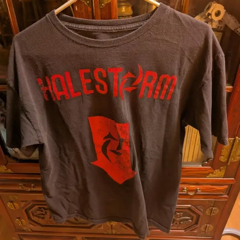 Halestorm Lizzy Hal…