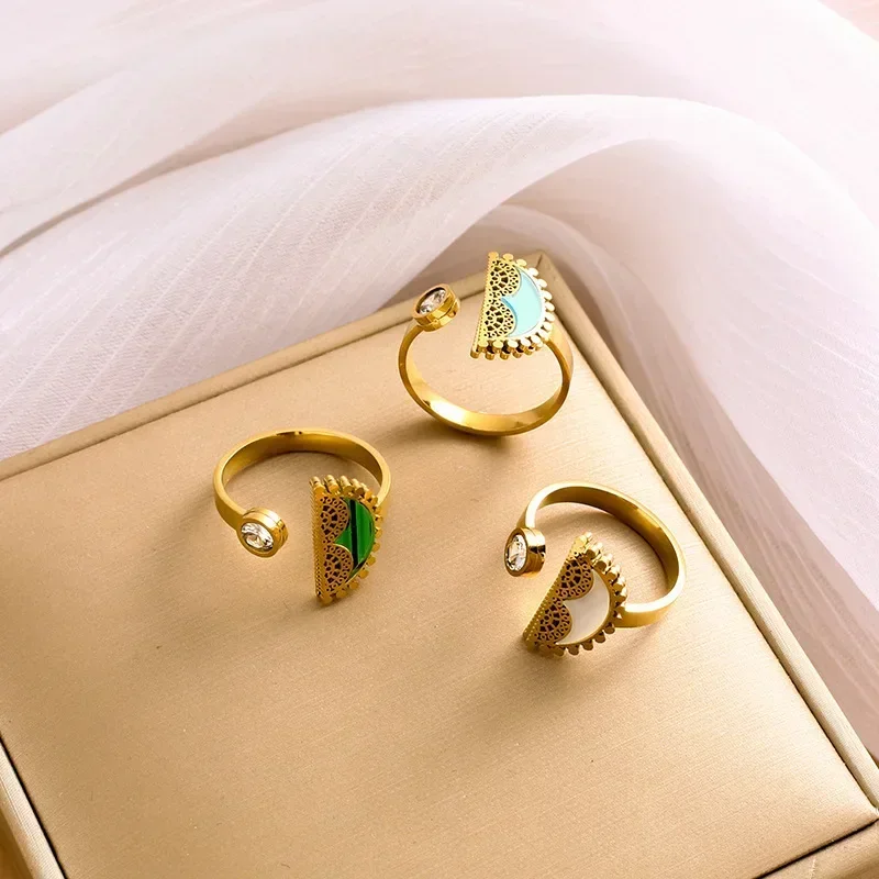

New diamond-encrusted fan-shaped ring, Bohemian pendant fashion ring