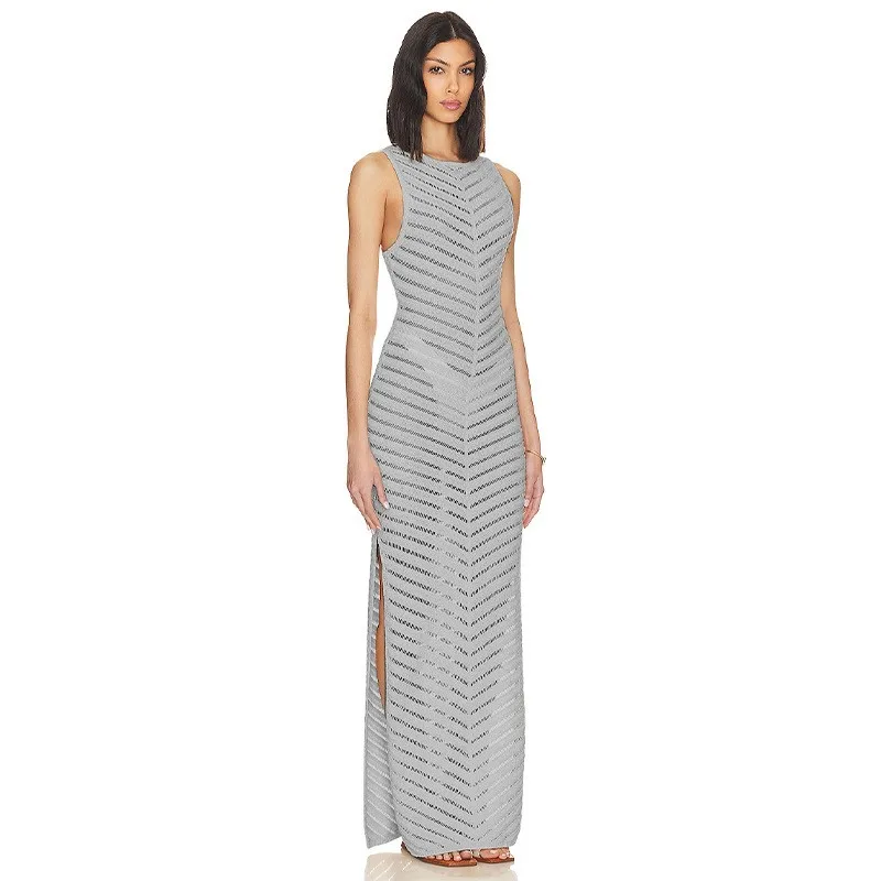 เดรสยาวรัดรูปผ้าถักแบบโปร่ง คอ halter สายเดี่ยว สีพื้น ดีไซน์ทันสมัย  ผ้าลูกไม้ซีทรู คอ halter