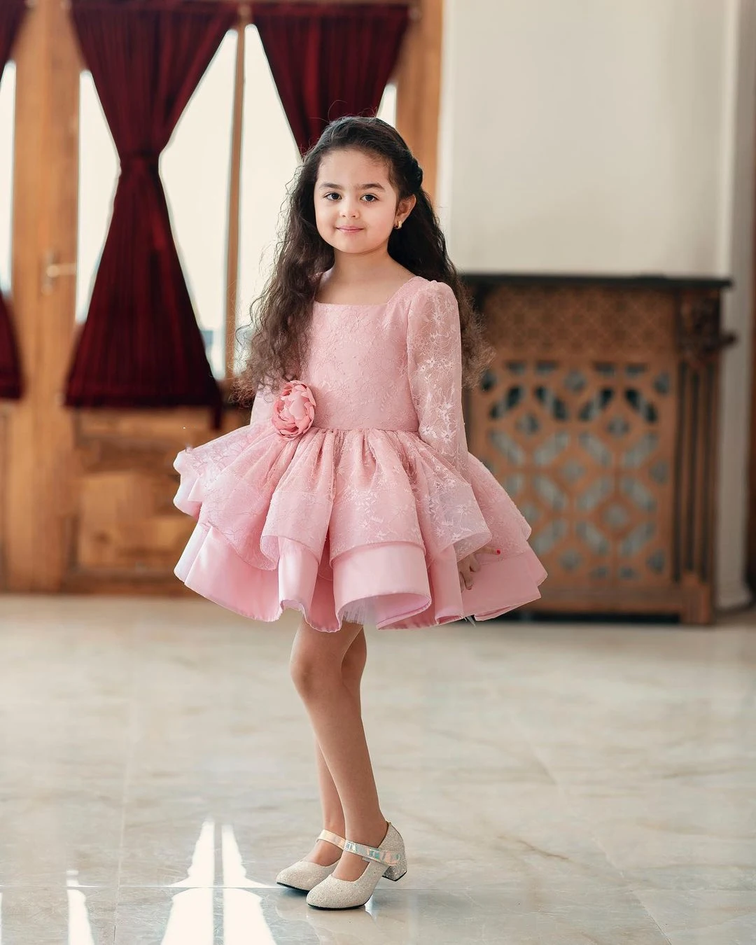 BABYONLINE Communion Dress for Tollder Birthday Dress  Soft Lace Square Neckline Long Sleeve Ball Gown Short Skirt Wedding Party