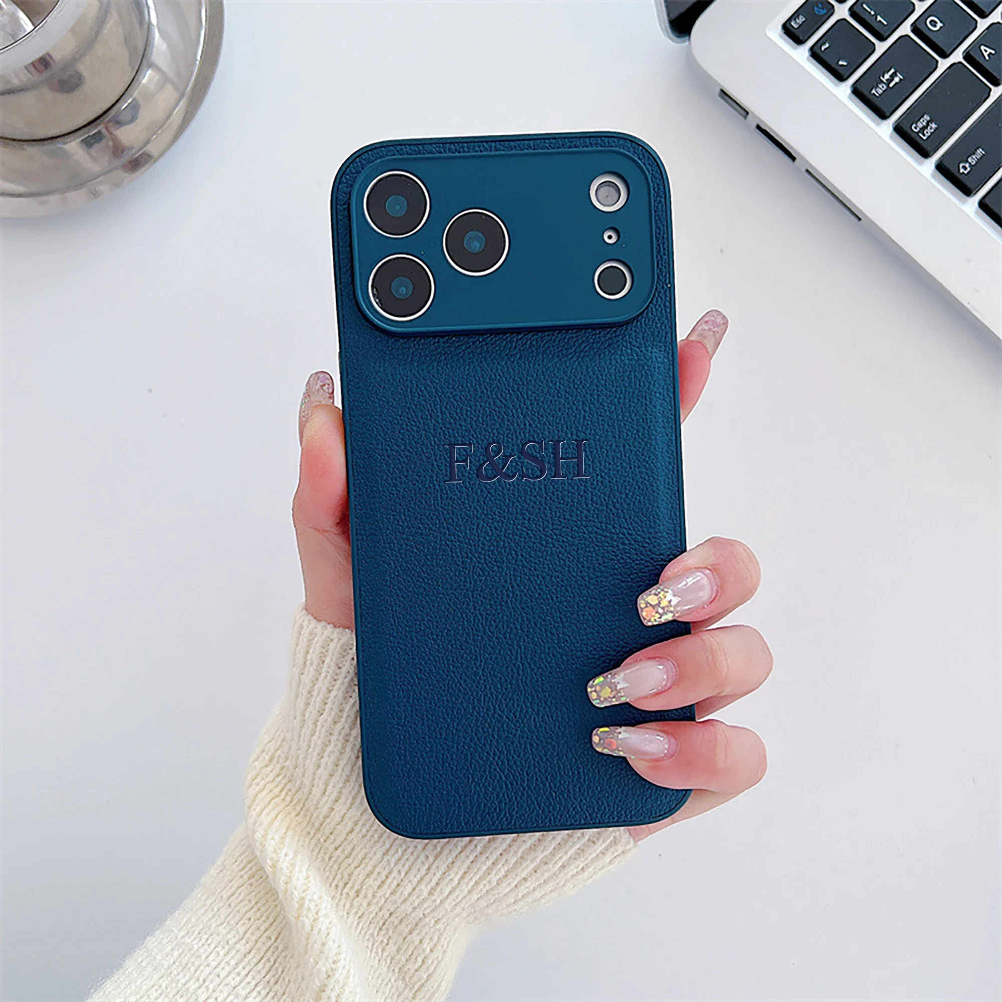 Personalisierte Handyhülle für iPhone 17 16 15 14 13 12 11 Pro Max Plus 17Air Luxuriöse PU-Lederhülle mit Anpassbaren Initialen und Namen als Geschenk