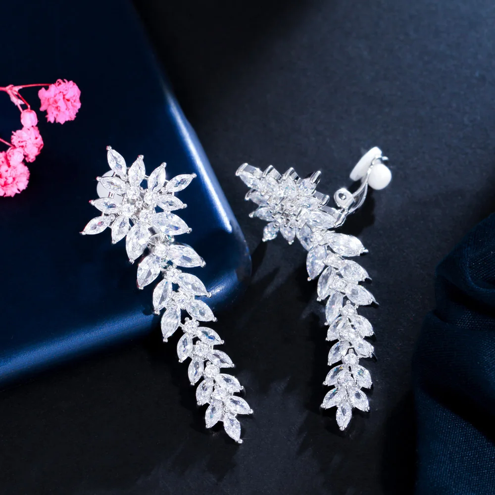 CWWZircons Lange Blatt-Ohrklemme Ohne Ohrloch Zirkonia-Kristallbesatz Damen Hochzeits-Party-Accessoire Großhandel EJ0010 – Detail 4