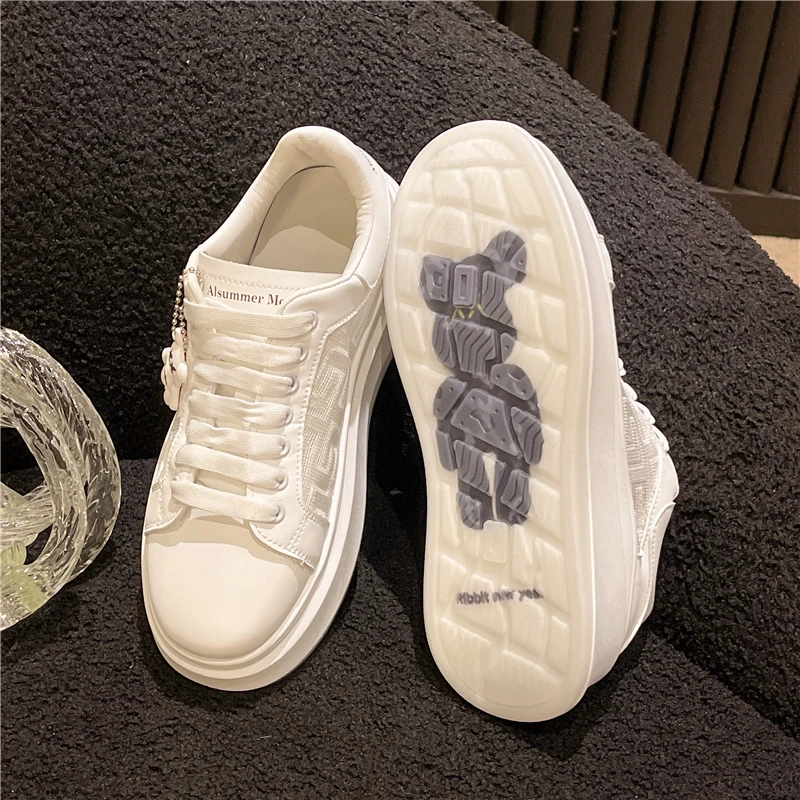 

New Women's Casual Shoes Multi-functional Thick Soles Board Shoes Non-slip Wear Increase Street Fashion Simple White Shoes