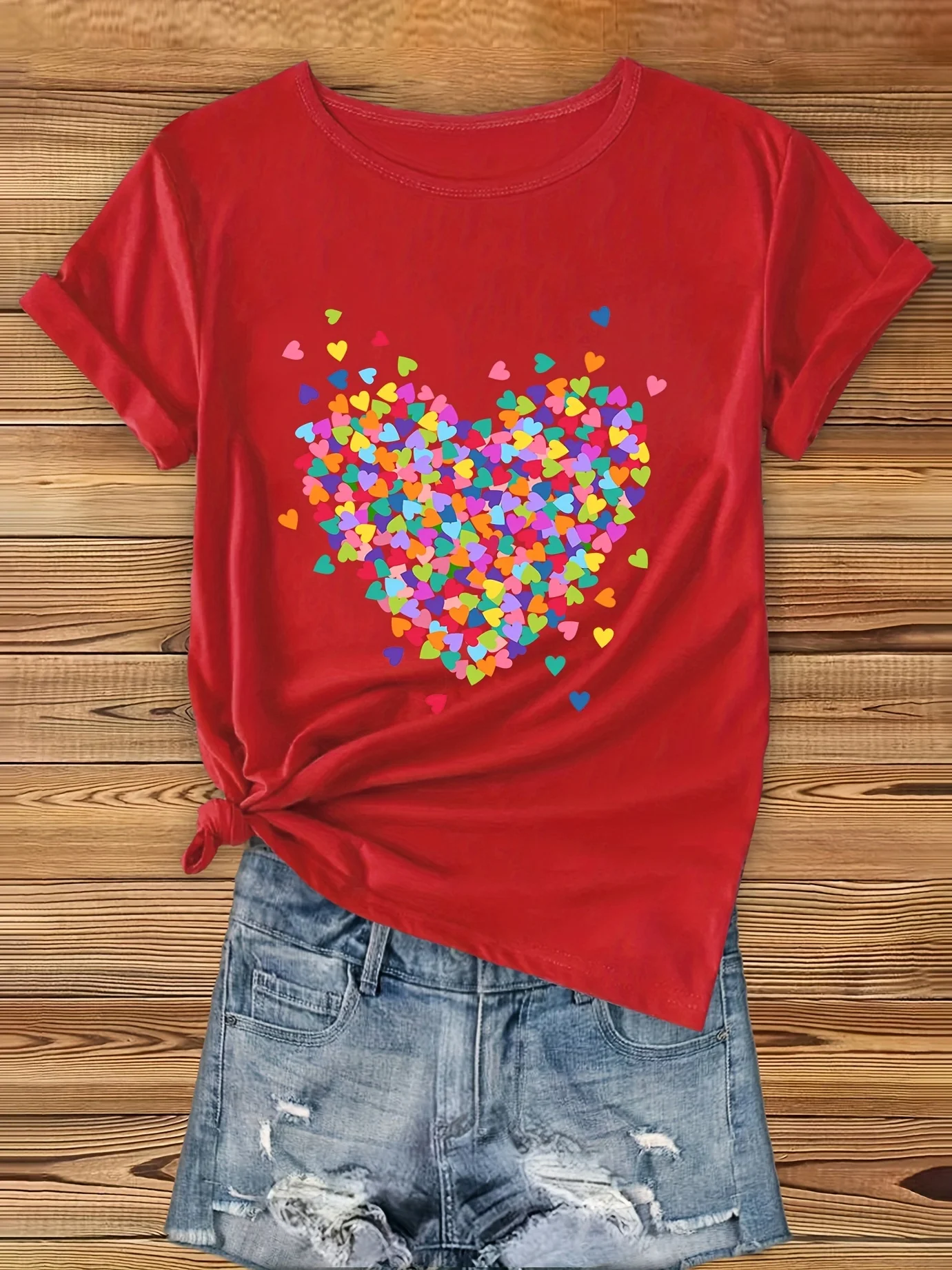 Casual Women's T-shirt with Colorful Heart-shaped Creative Pattern Print Summer Short Sleeved Round Neck Fashionable Clothing