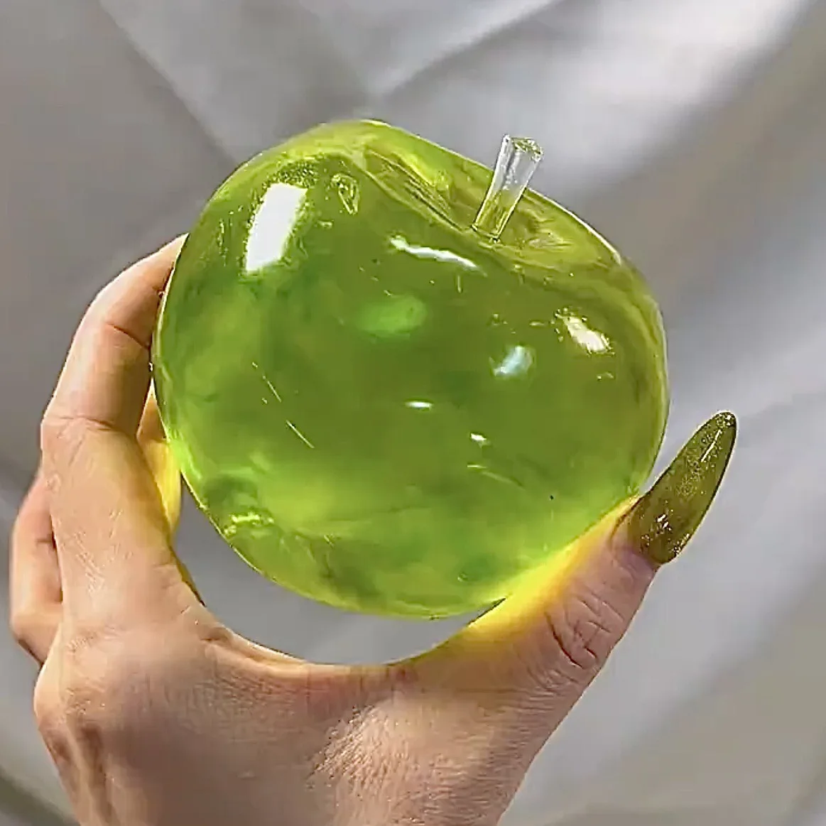 

Food-Grade Silicone Simulated Apple Squishy Toy Soft Slow Rising Safe Healthy Stress Relief Soothing Fidget Toy For Kids Adults