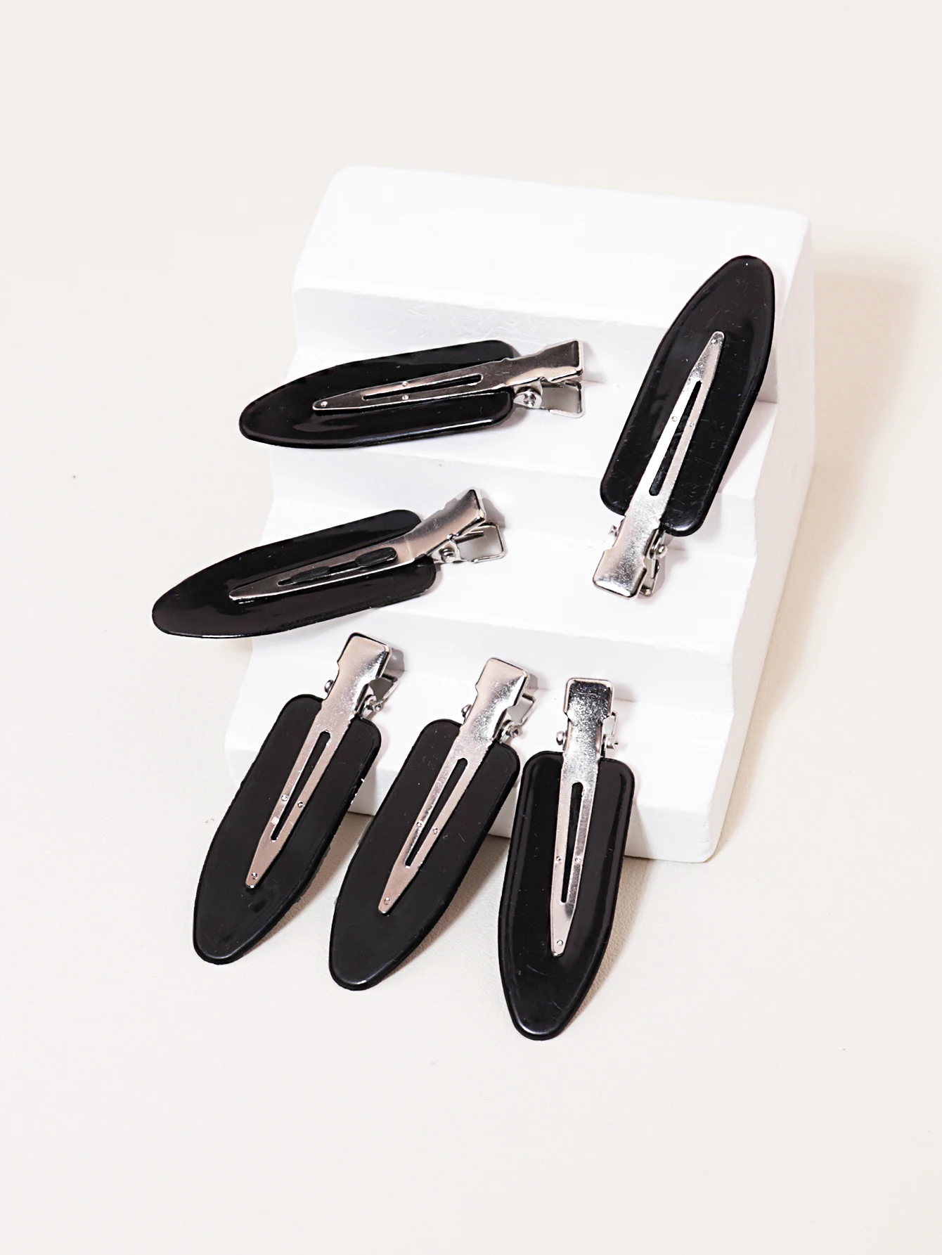 6pcs fashionable seamless and sweet girl hair clips, makeup clips hair accessories hair styling tools Special for real hair wigs