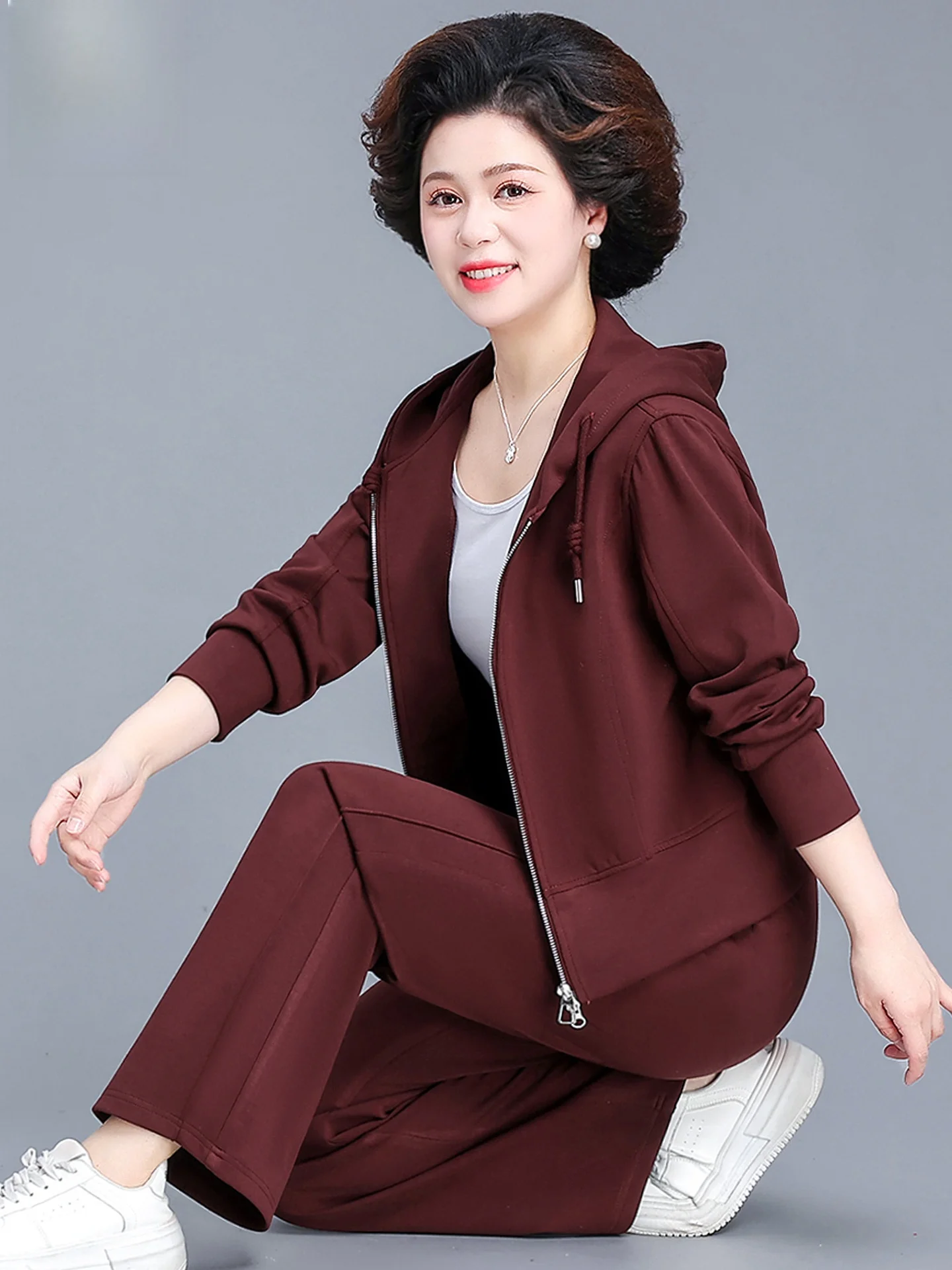 lnd-mom-autumn-hat-sweatirt-set-2025-new-middle-aged-and-ly-women's-casual-sports-two-piece-set-long-sve-zipper