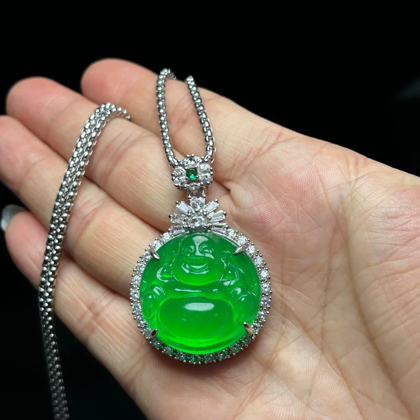 

AAA Real Nature Ice Green Jade Jadeite Buddha Carved amulet Pendant&Necklaces