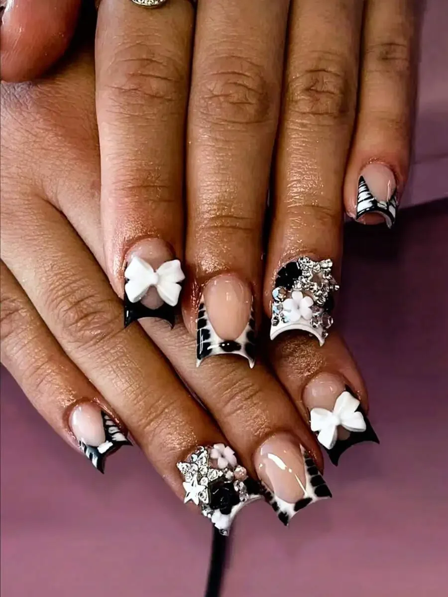 

Y2K 24Pcs French Black White Tie Dye Polka Dot Press On Nails Reusable With Bowknot Star Rhinestones Cute Chic For Dates Spring
