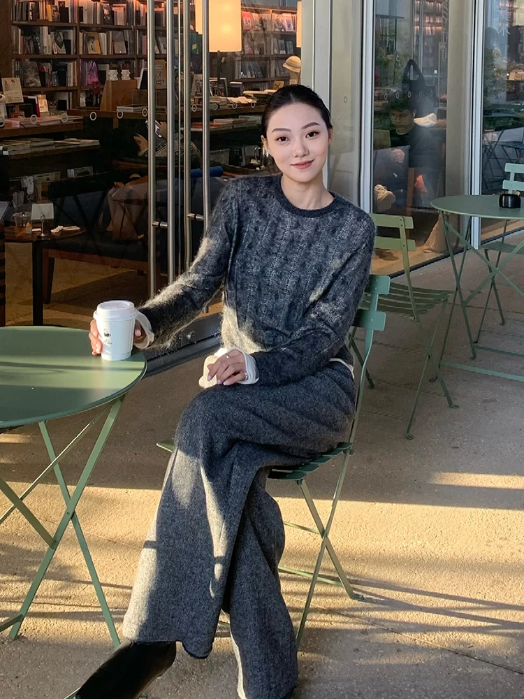 

Женский вязаный шерстяной свитер круглого цвета Ne Splicing Blo Design Fake Two-Piece Sle Long Sve Commute Faion