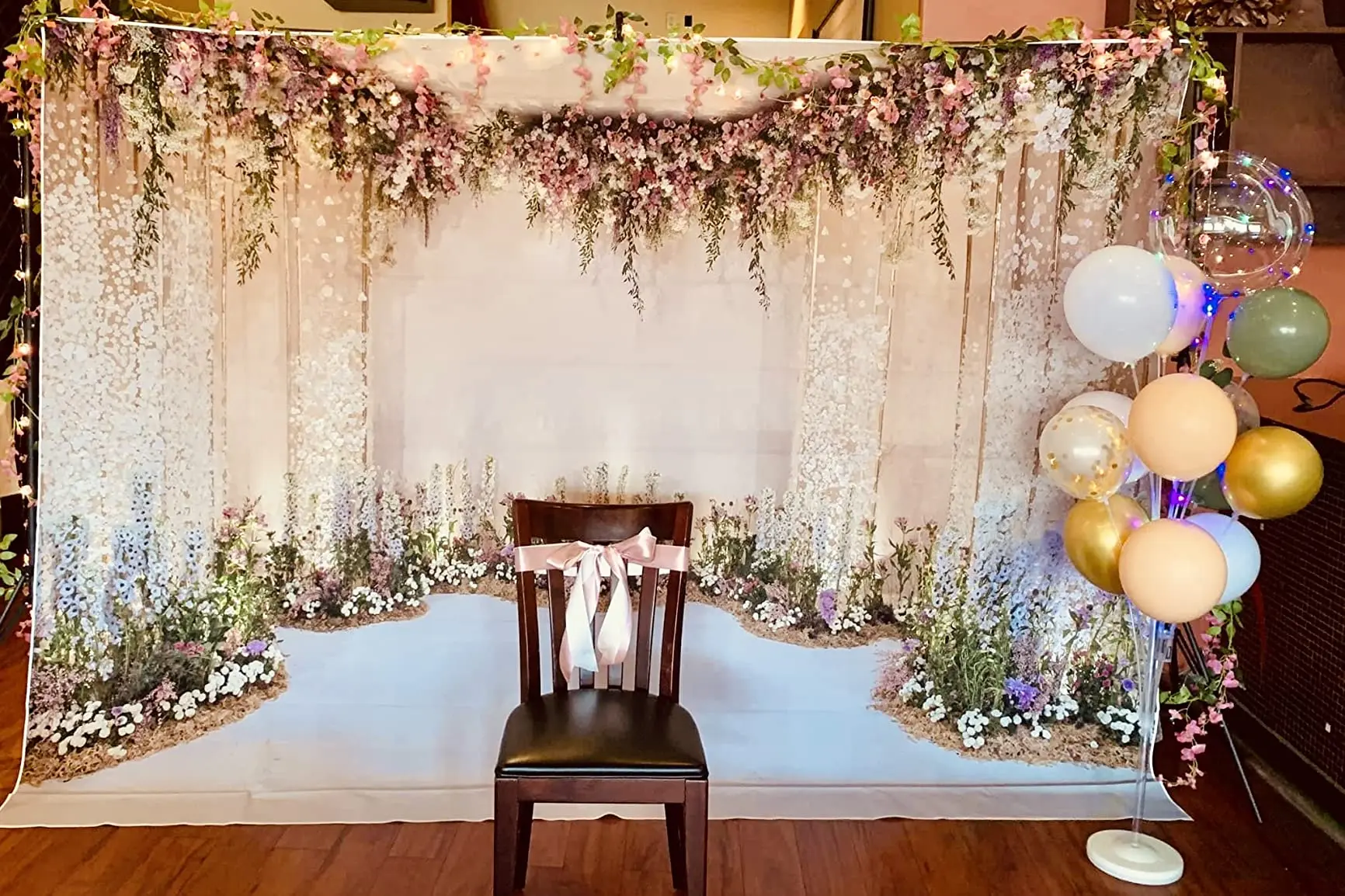 結婚式の背景花の壁ブライダルシャワーmrと時間の受付パーティーのロマンチックな写真の背景の装飾