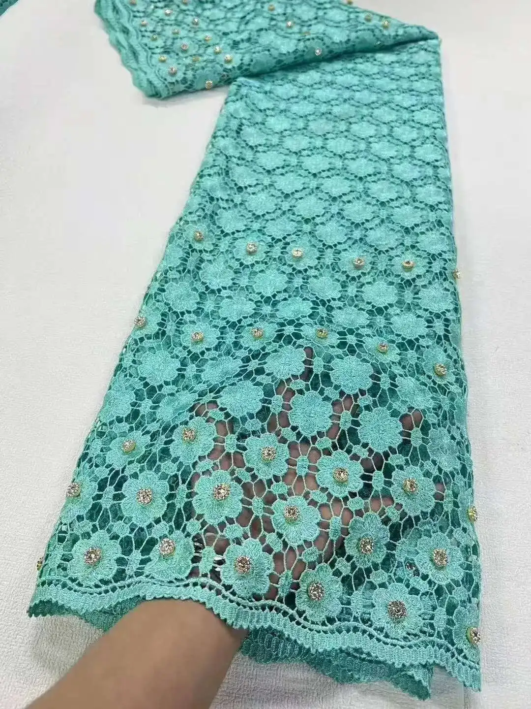 

2025 High Quality 5 Yard Water Soluble African Lace Fabric Crystals Cord Guipure Lace Fabric Bridal Dresses For Wedding