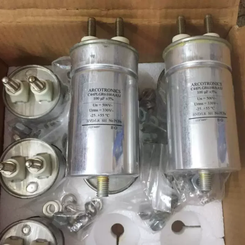 

ARCOTRONICS 100 мкФ 330 В переменного тока 500 В сильноточный конденсатор высокого напряжения C44PLGR6100AASJ