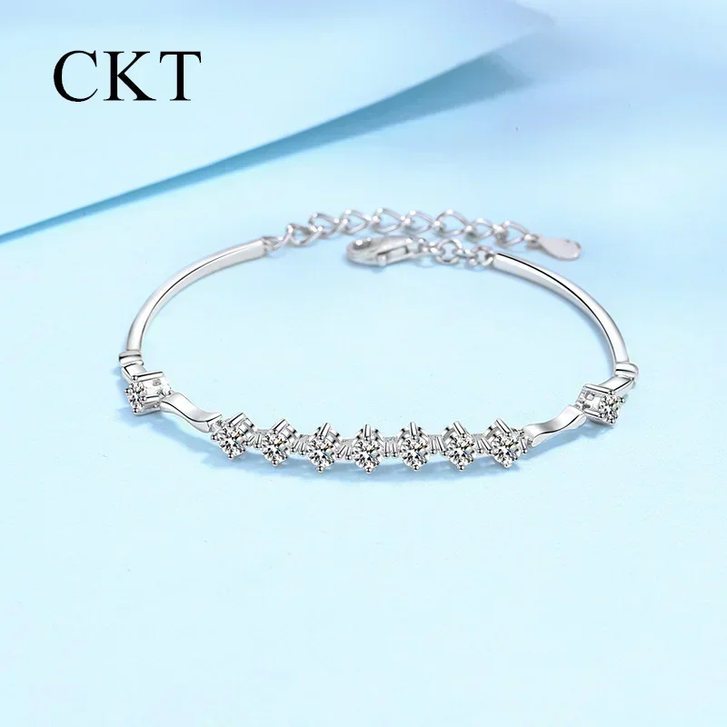 

18K White Gold PT950 Platinum Luxury fine Jewelry Gift Nine Star Dcolor Total 1.35 Carat Moissanite Bracelets For Women lady